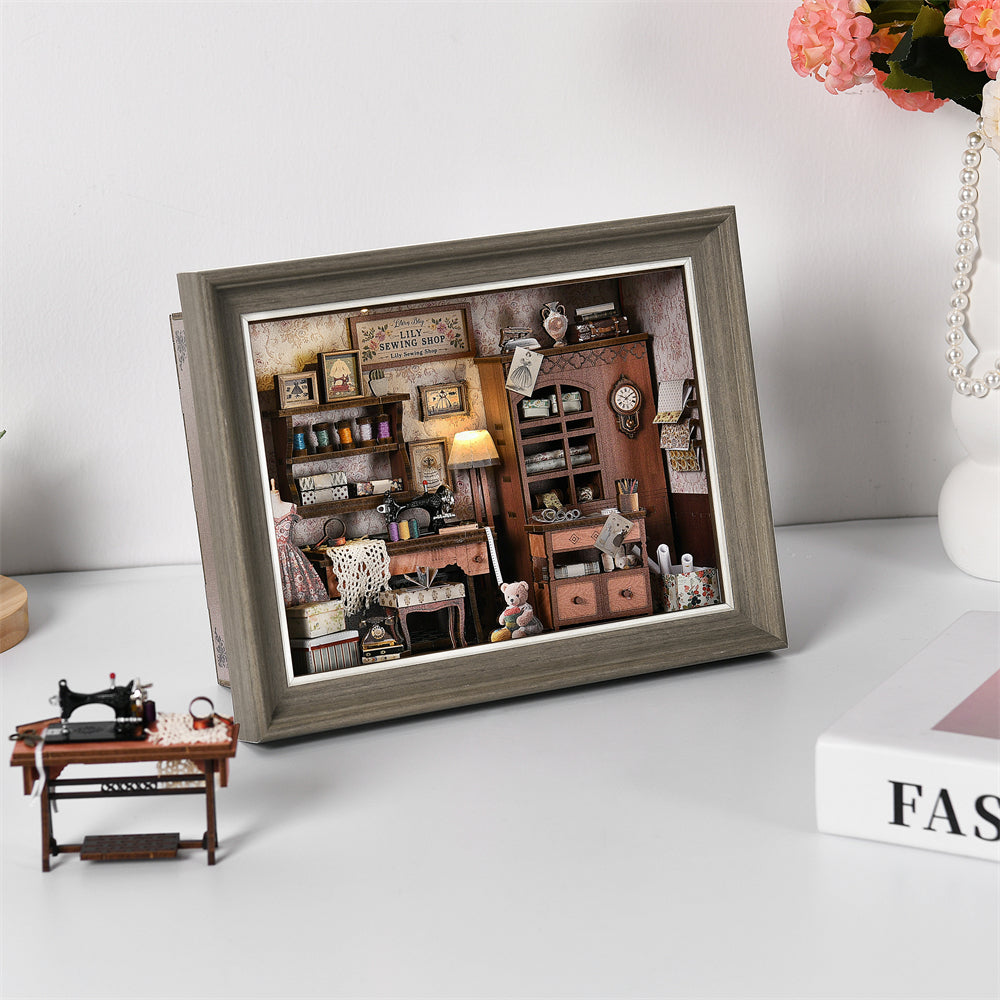 Nooklyn™ – Lily's Sewing Shop Book Nook Kit (50% Off)