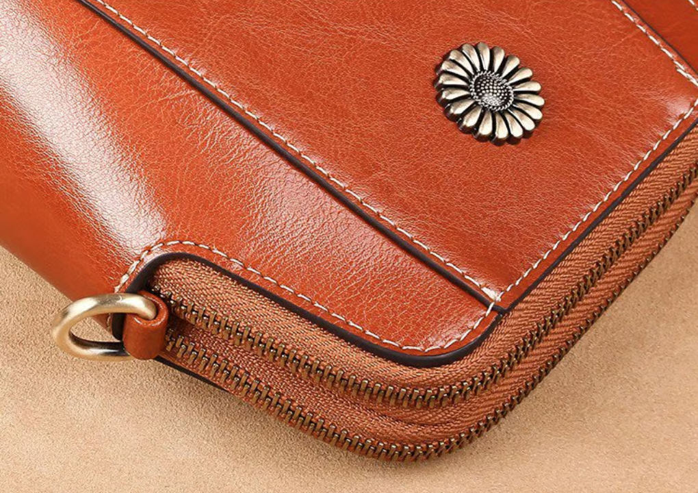 Bellune™ – Elegant PU Leather Crossbody (60% Off)