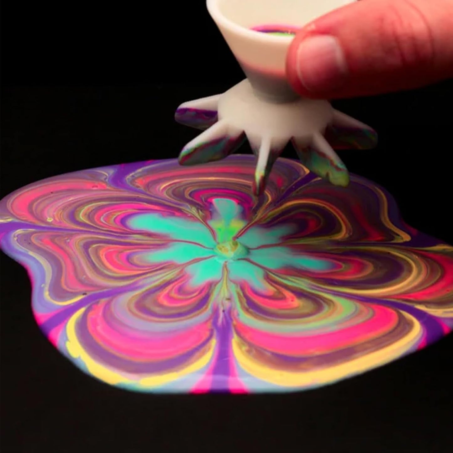 Flowbloom™ - Fluid Art Tool for Bloom Designs (1+1 Free)