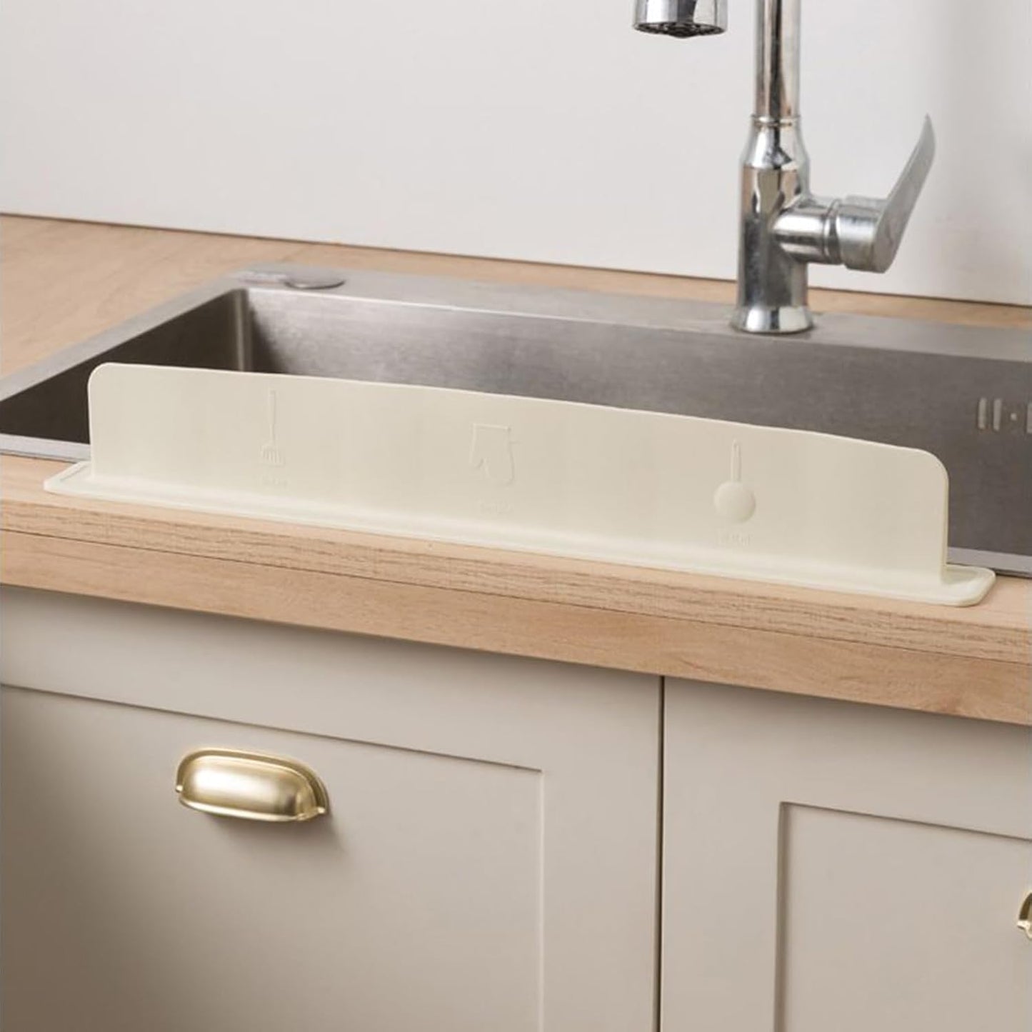 SinkGuard™ - Silicone Splash Shield for Dry Counters (50% Off)