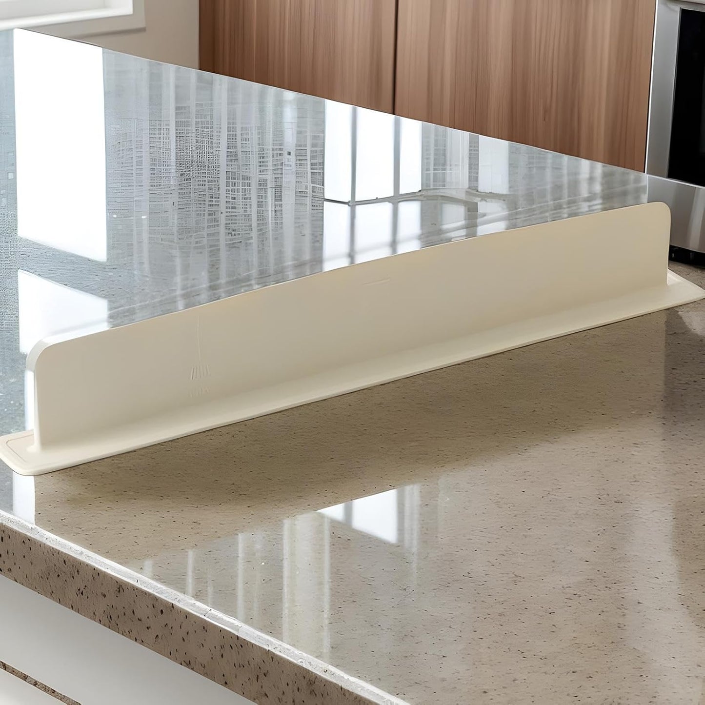 SinkGuard™ - Silicone Splash Shield for Dry Counters (50% Off)