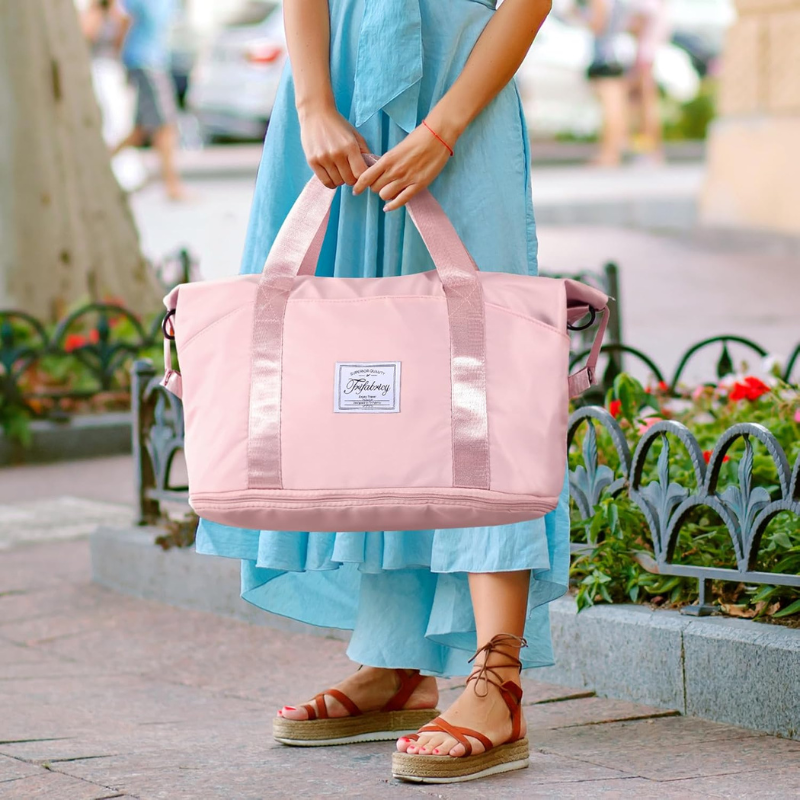 Nuvella™ – Compact Expandable Bag for Trips & Gym (50% Off)