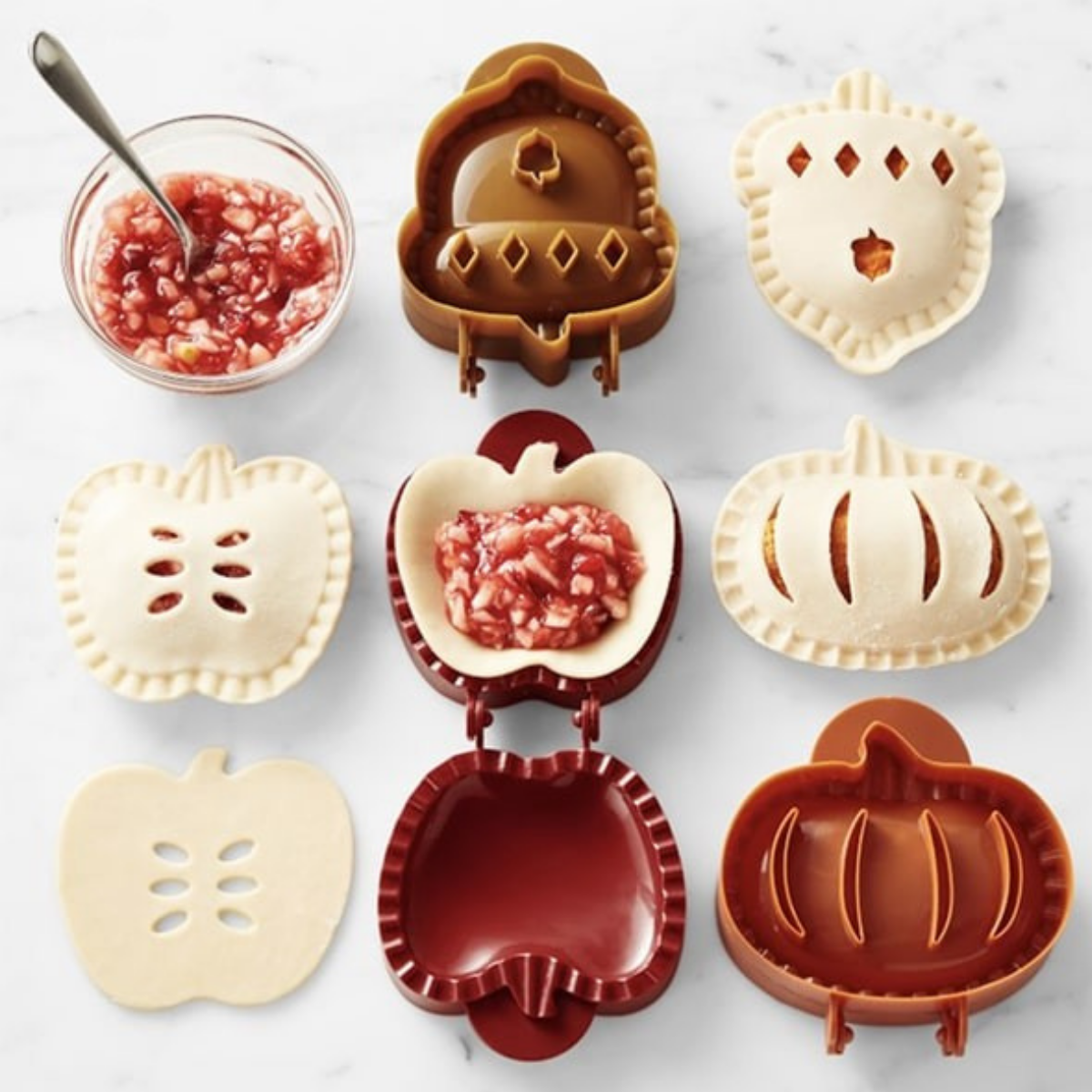 PieWhimsy™ – Spooky-Shaped Pie Maker for Festive Baking (2+1 Free)