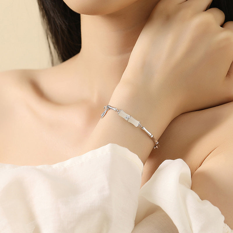 Seravine™ – Elegant Bamboo Chain Bracelet (50% Off)