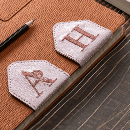 Florenza™ - A Gift for Book Lovers That Holds Their Place & Heart (50% Off) - Evesbury