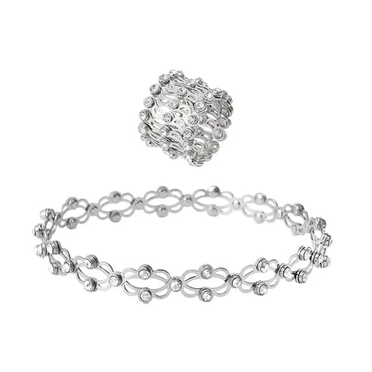 Reveria™ – Foldable Zirconia Ring to Bracelet Accessory (50% Off)