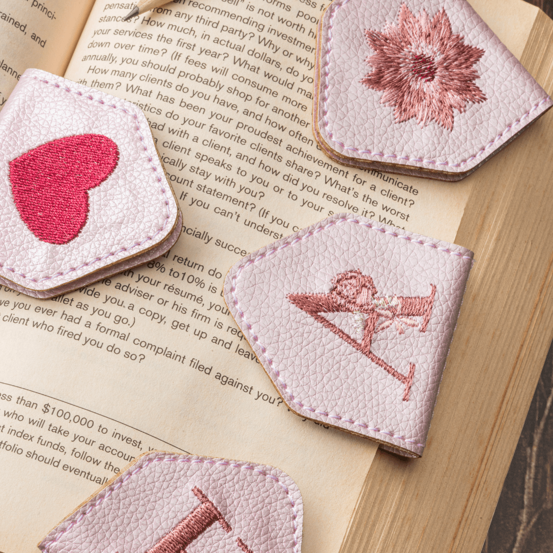 Florenza™ - A Gift for Book Lovers That Holds Their Place & Heart (50% Off) - Evesbury
