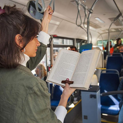 StoryGrip™ - Thumb Page Holder for Relaxed Reading (40% Off)