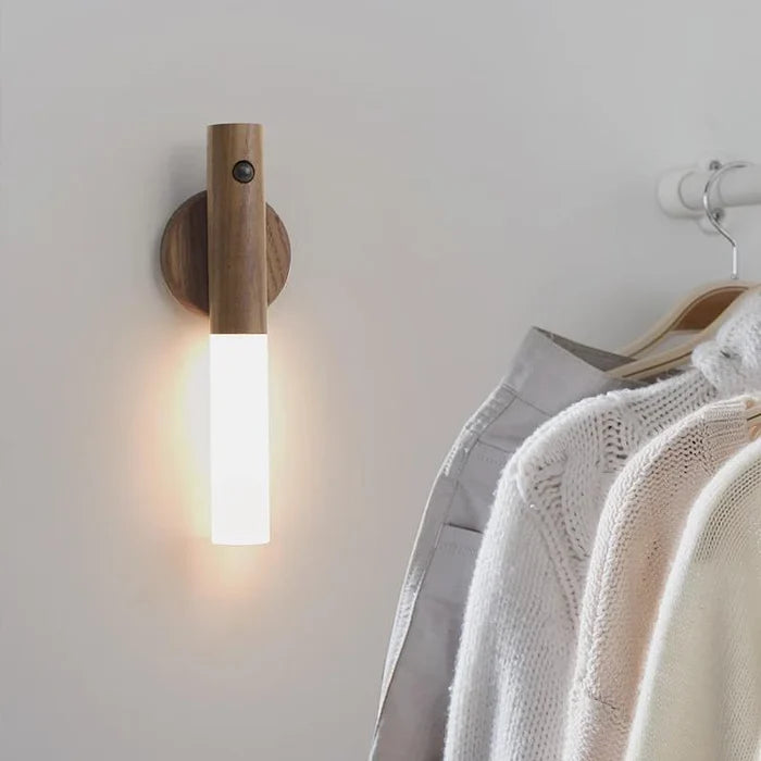 Lumiglow™ – Motion-Sensing Wooden LED Wall Light (1+1 Free)