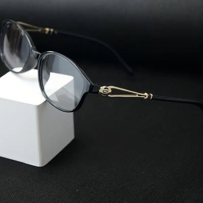 Lunetique™ - Sleek Metal Readers with Blue Light Filtering (40% Off) - Evesbury